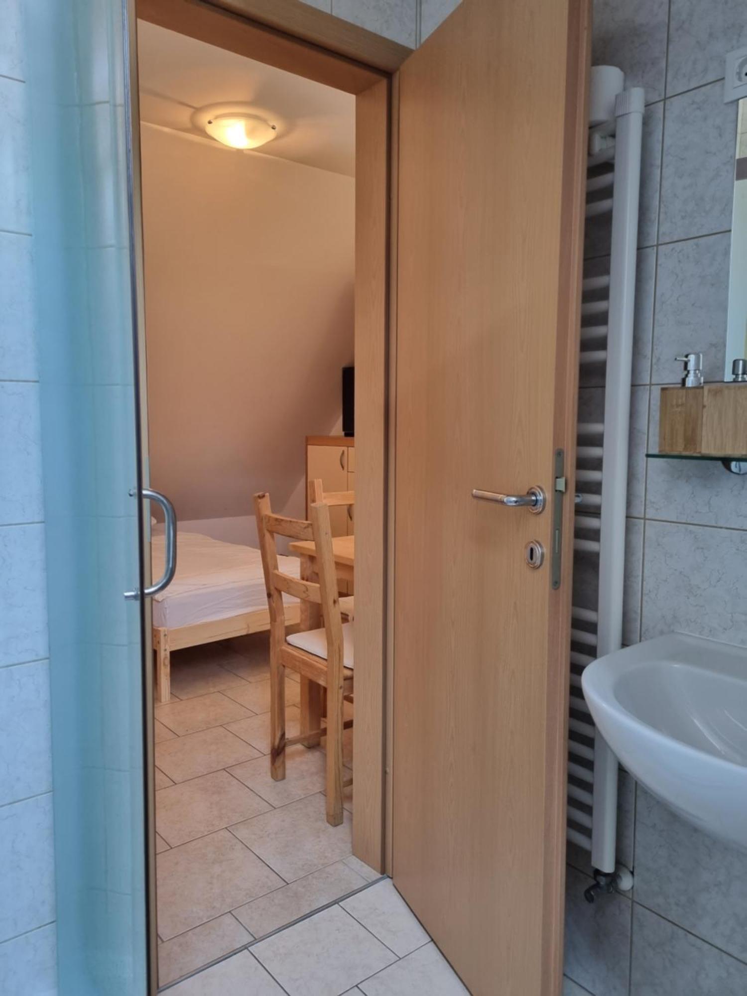 Apartmaji Pri Ticelnu 博维茨 外观 照片